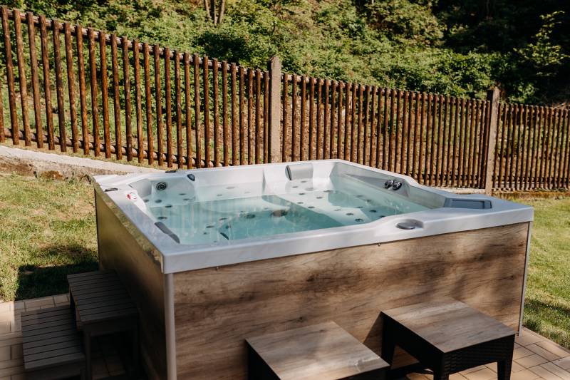 Spa Onyx rigide, à Embrun Hautes-Alpes (05)