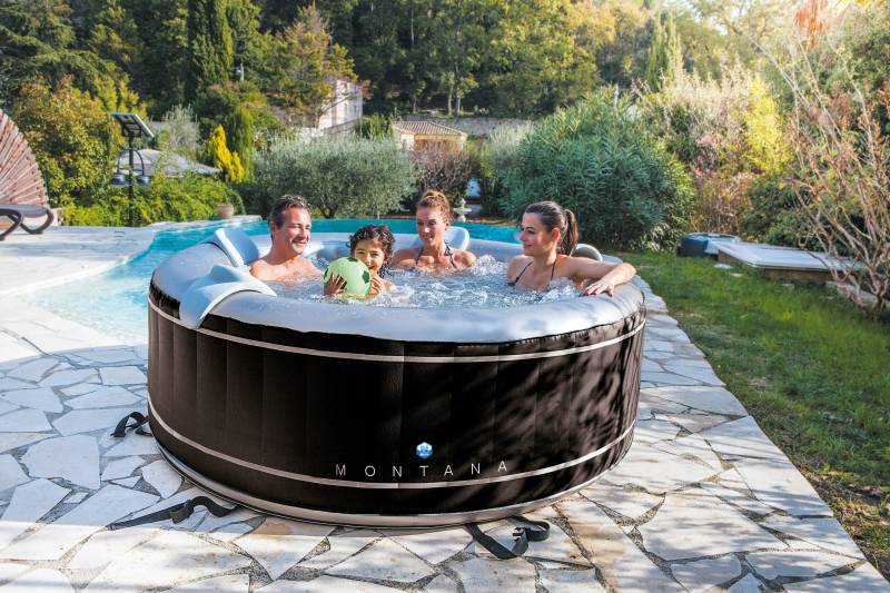 Spa gonflable rond pour 2 adultes et 2 enfants idéal pour espace restreint en extérieur 