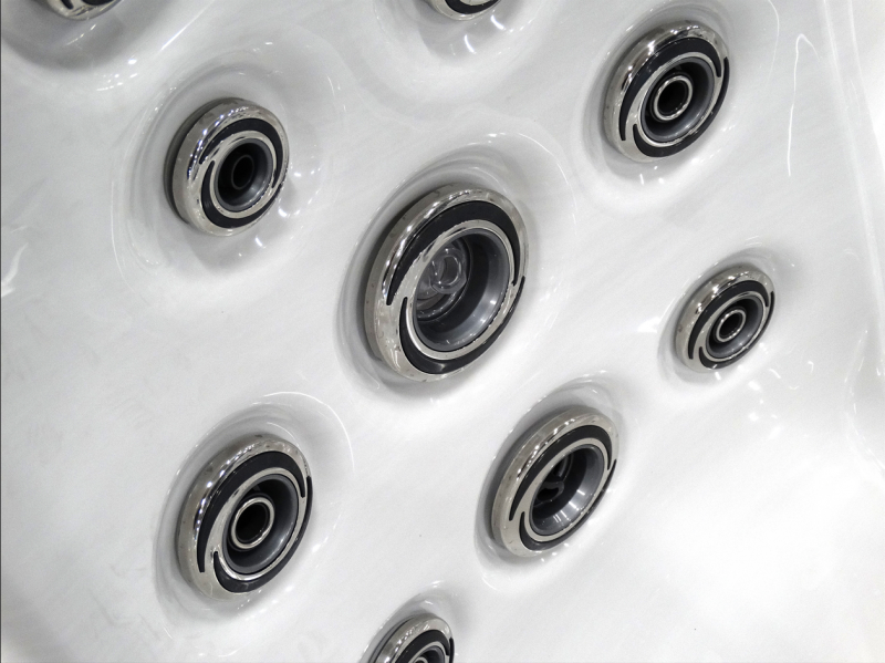 Zoom sur les buses inox pour vous assurer qualité à travers le temps à Sisteron