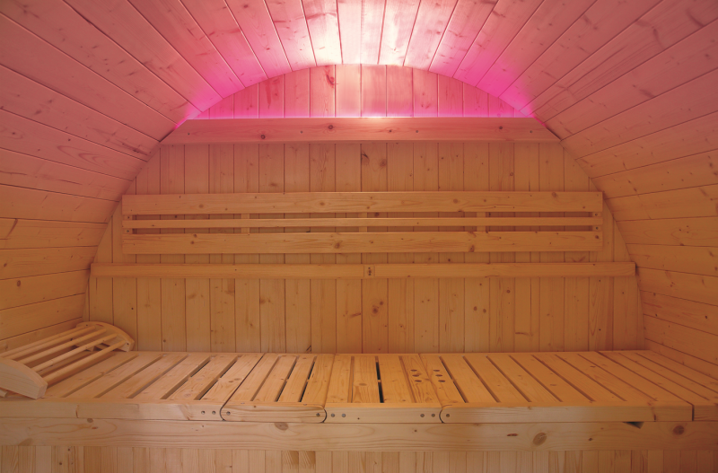 Sauna vapeur d'extérieur 4 places modèle Bella en Epicéa du Canada banc double hauteur à Aix en Provence dans le 13