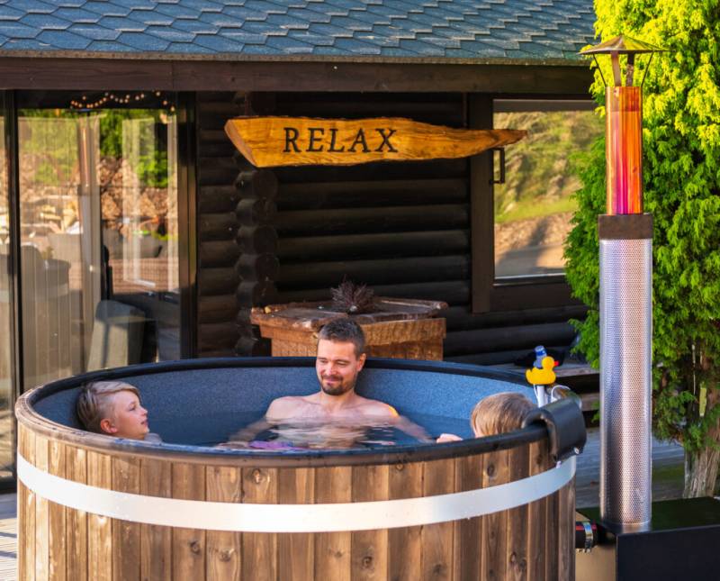 Acheter un bain nordique avec eau chaude pour vous détendre et vous ressourcer à domicile en Provence alpes côte d'azur