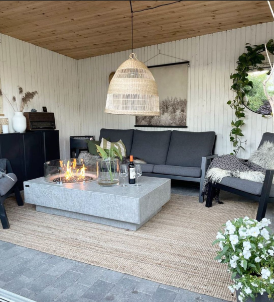 Intégration parfaite pour apporter une touche tendance, chic et cocooning à votre extérieur à Pertuis 84