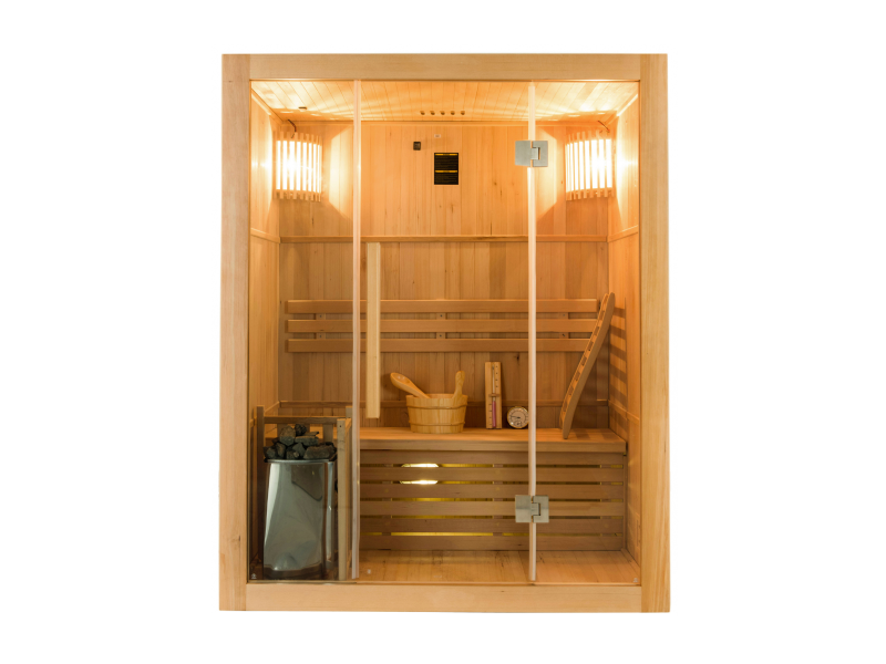 Sauna traditionnel avec grande façade vitrée panoramique pour une évasion totale modèle SENSE disponible pour 3 personnes à Briançon dans le 05