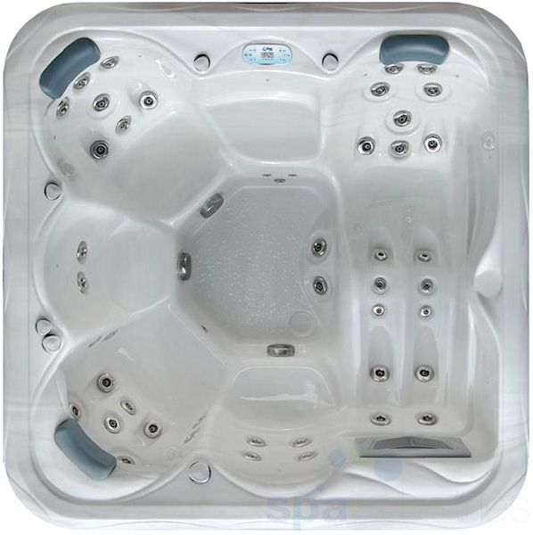 Spa semi-enterré à Pertuis 84 