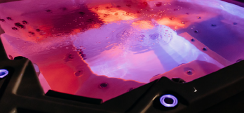 Spa avec eclairage led buses et cuve à Ansouis dans le Vaucluse