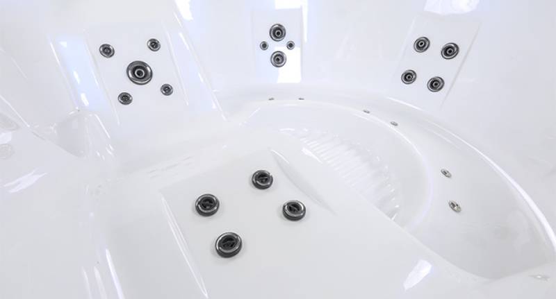 Spa plug and play CELTIC nouveauté 2024 avec jets orientables 