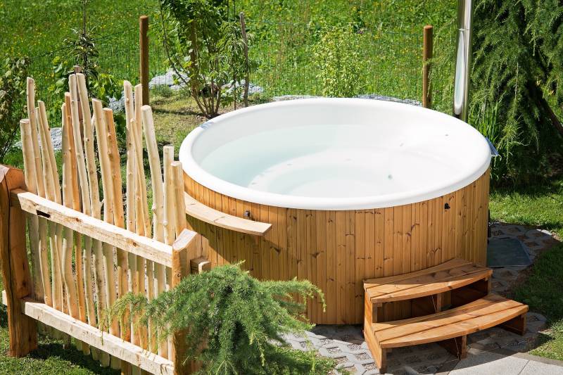 Vente de bain nordique extérieur pour relaxation et détente, tradition canada à Manosque ou Pertuis 